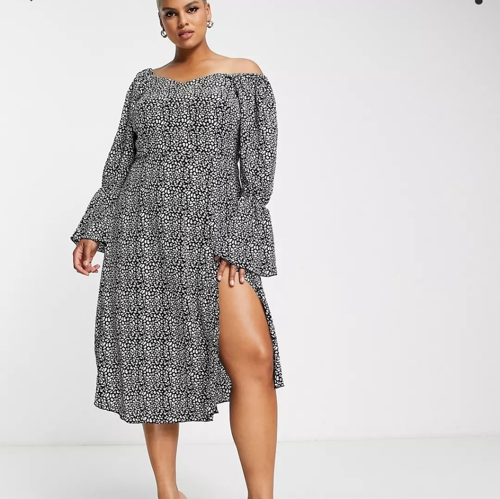 Never Worn midi milkmaid dress